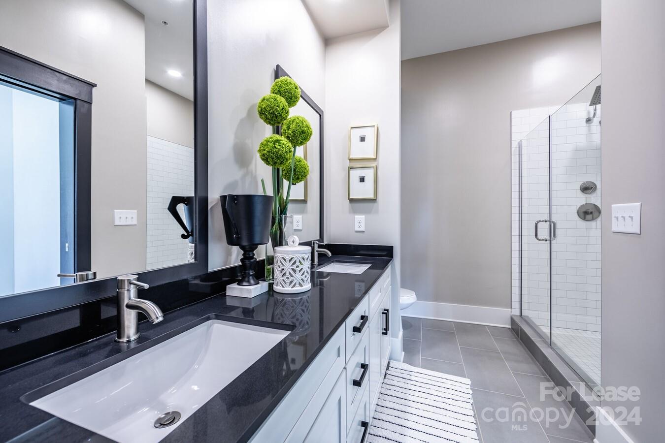 Charlotte, North Carolina 28205, United States, 1 Bedroom Bedrooms, ,1 BathroomBathrooms,Residential,Active,62880