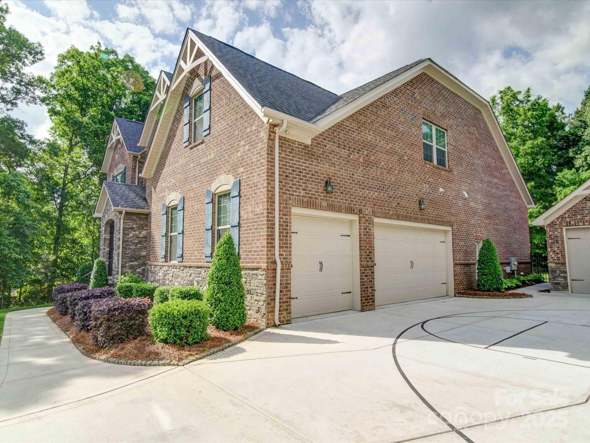 Quintessa - Residential