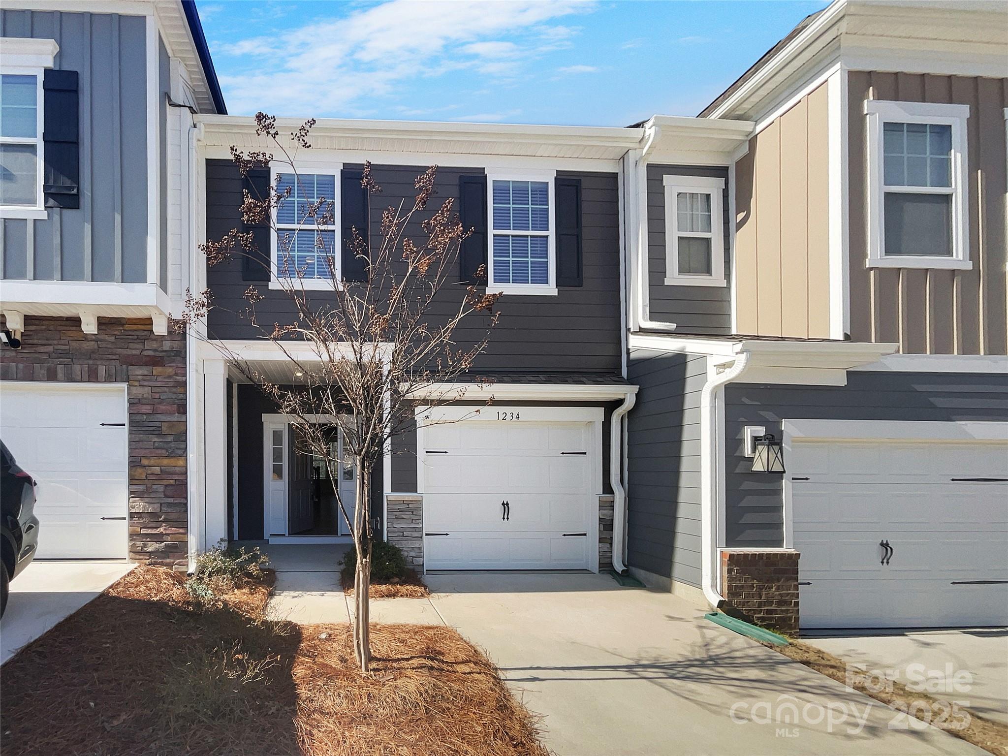 Paddlers Cove - Residential