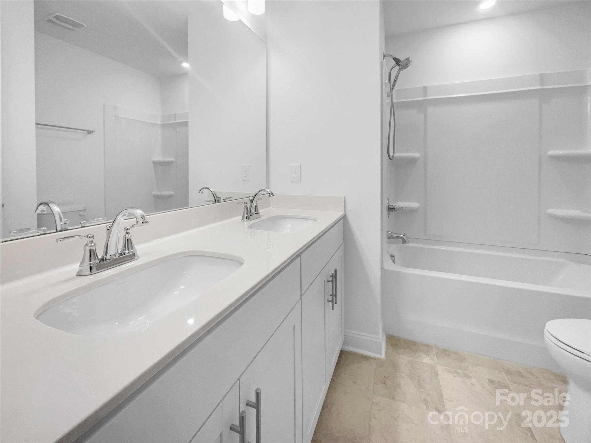 Paddlers Cove - Residential