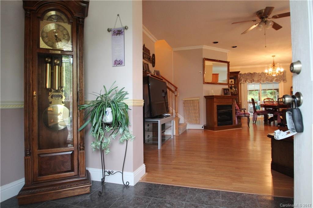 Colonial Woods - Residential