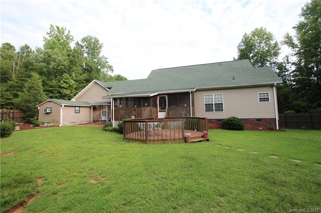 Colonial Woods - Residential