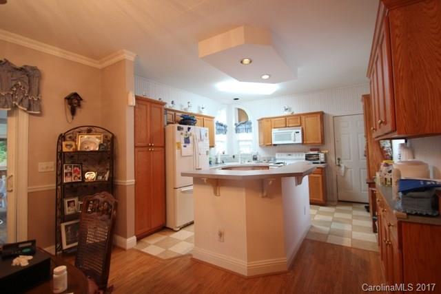 Colonial Woods - Residential