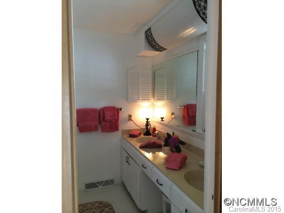 Lake Toxaway Estates - Residential