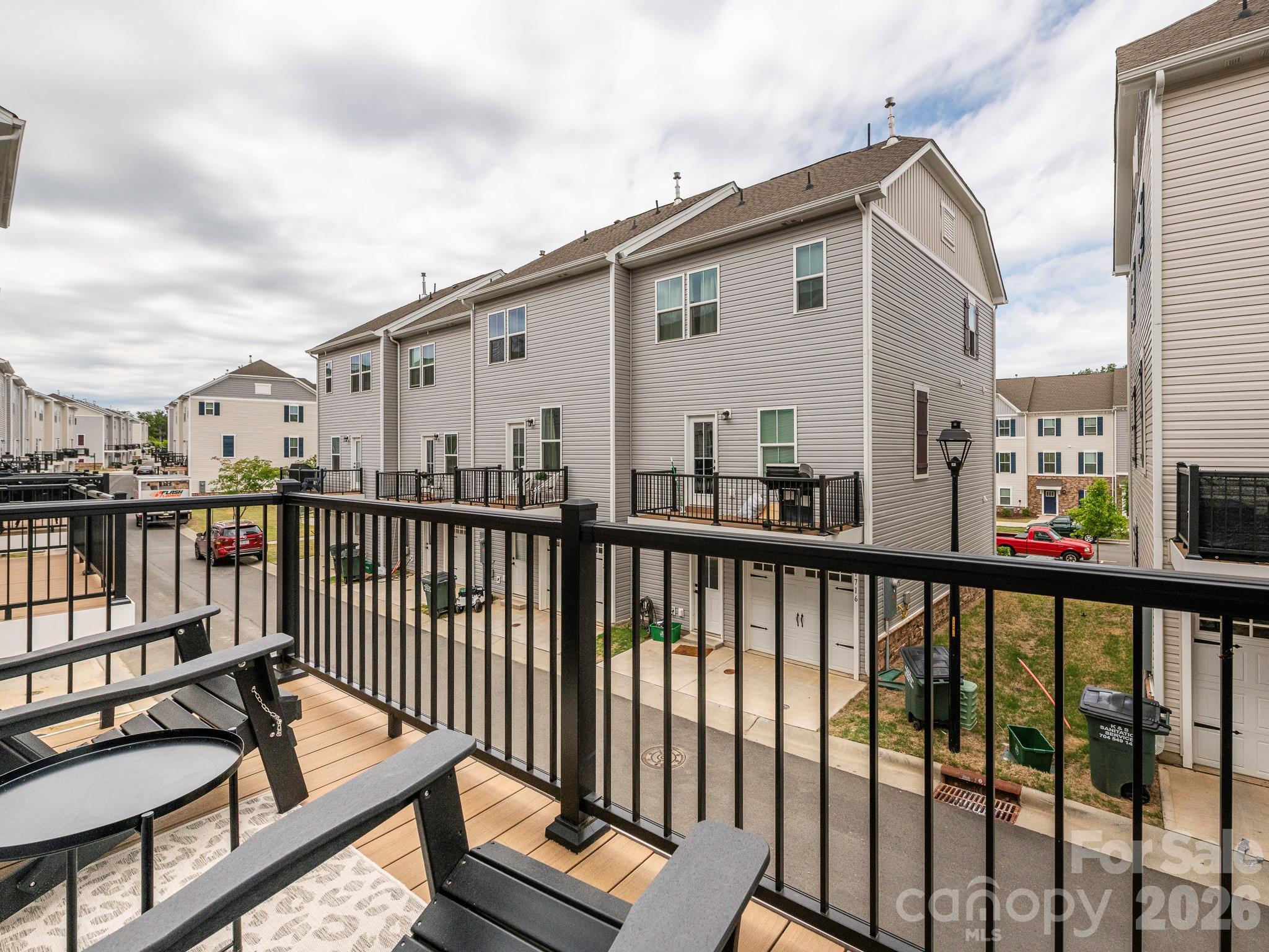 The Towns at Mallard Mills - Residential