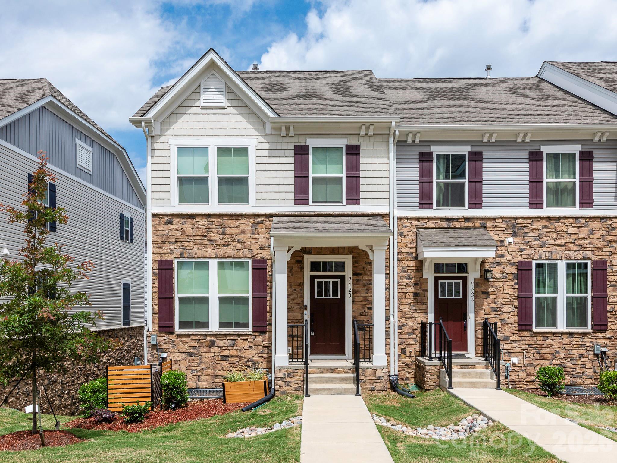The Towns at Mallard Mills - Residential