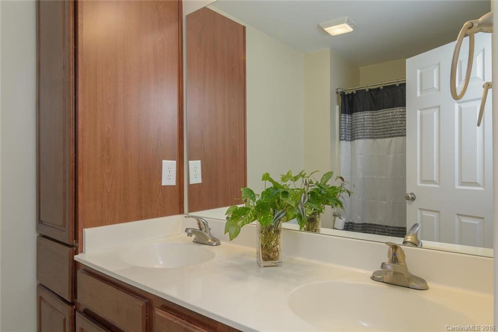 Townes at Connor Creek - Residential