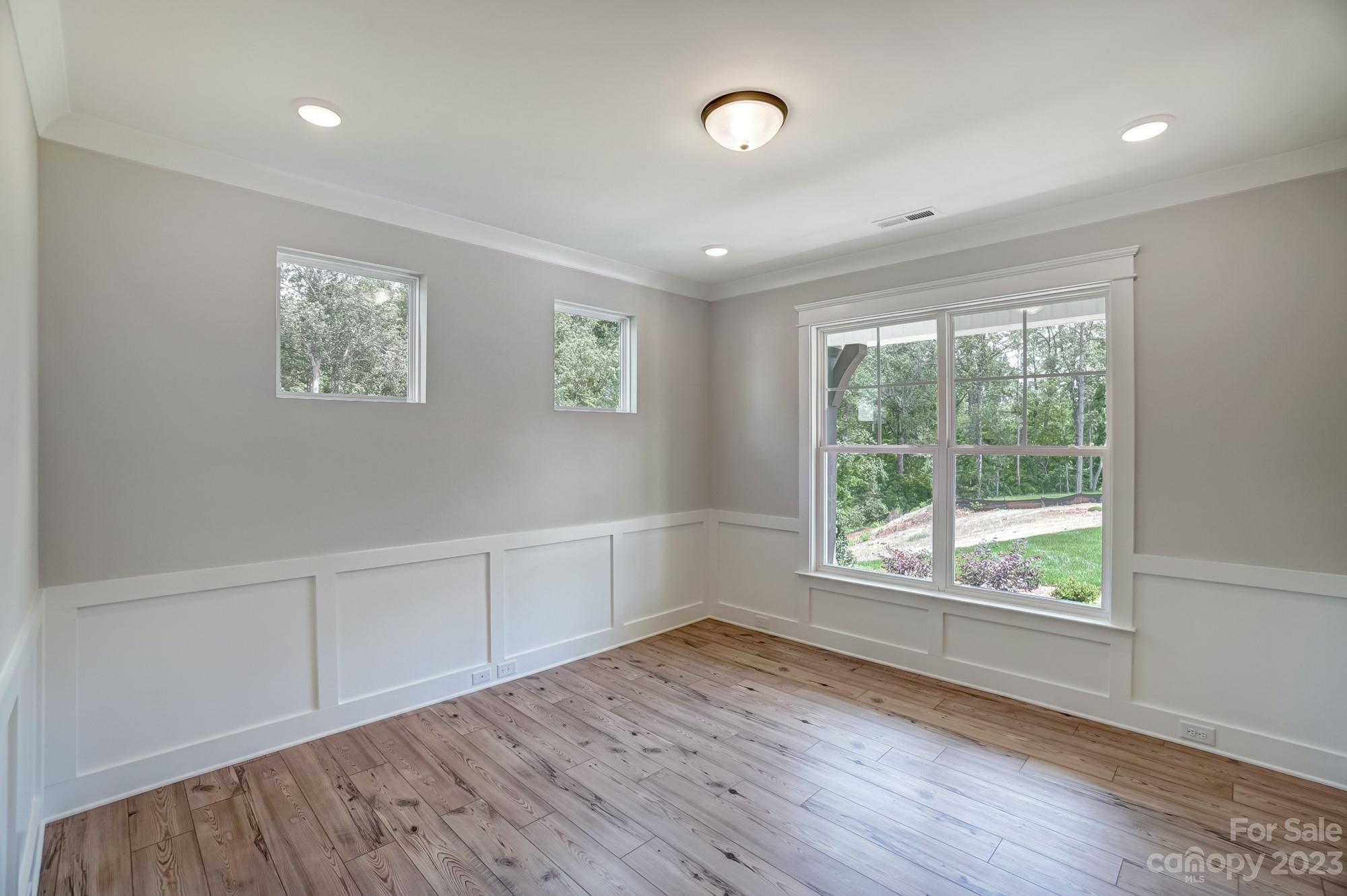 Robinson Oaks - Residential