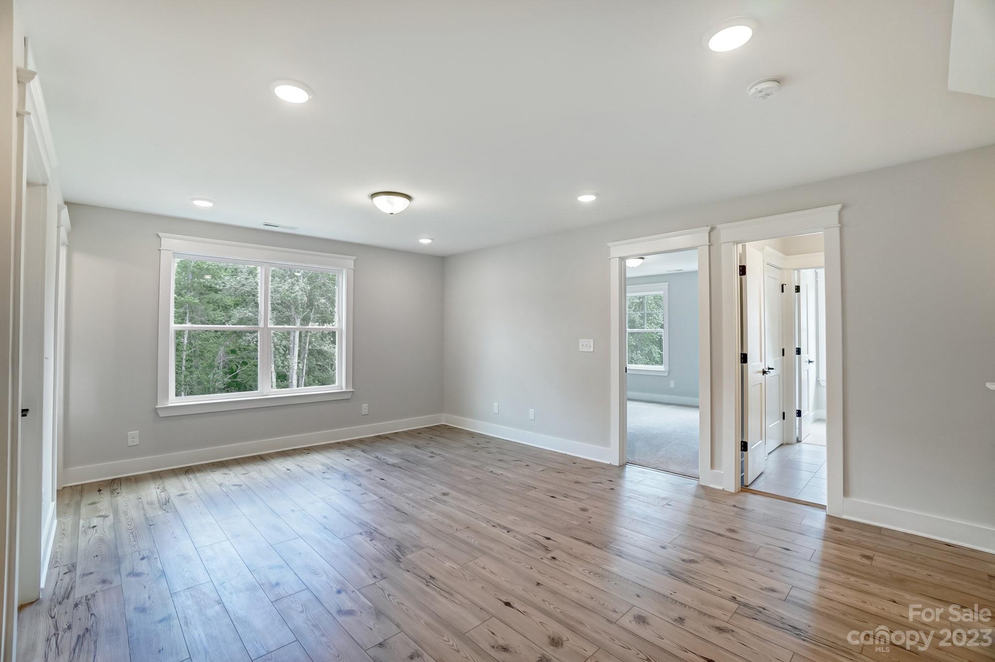 Robinson Oaks - Residential