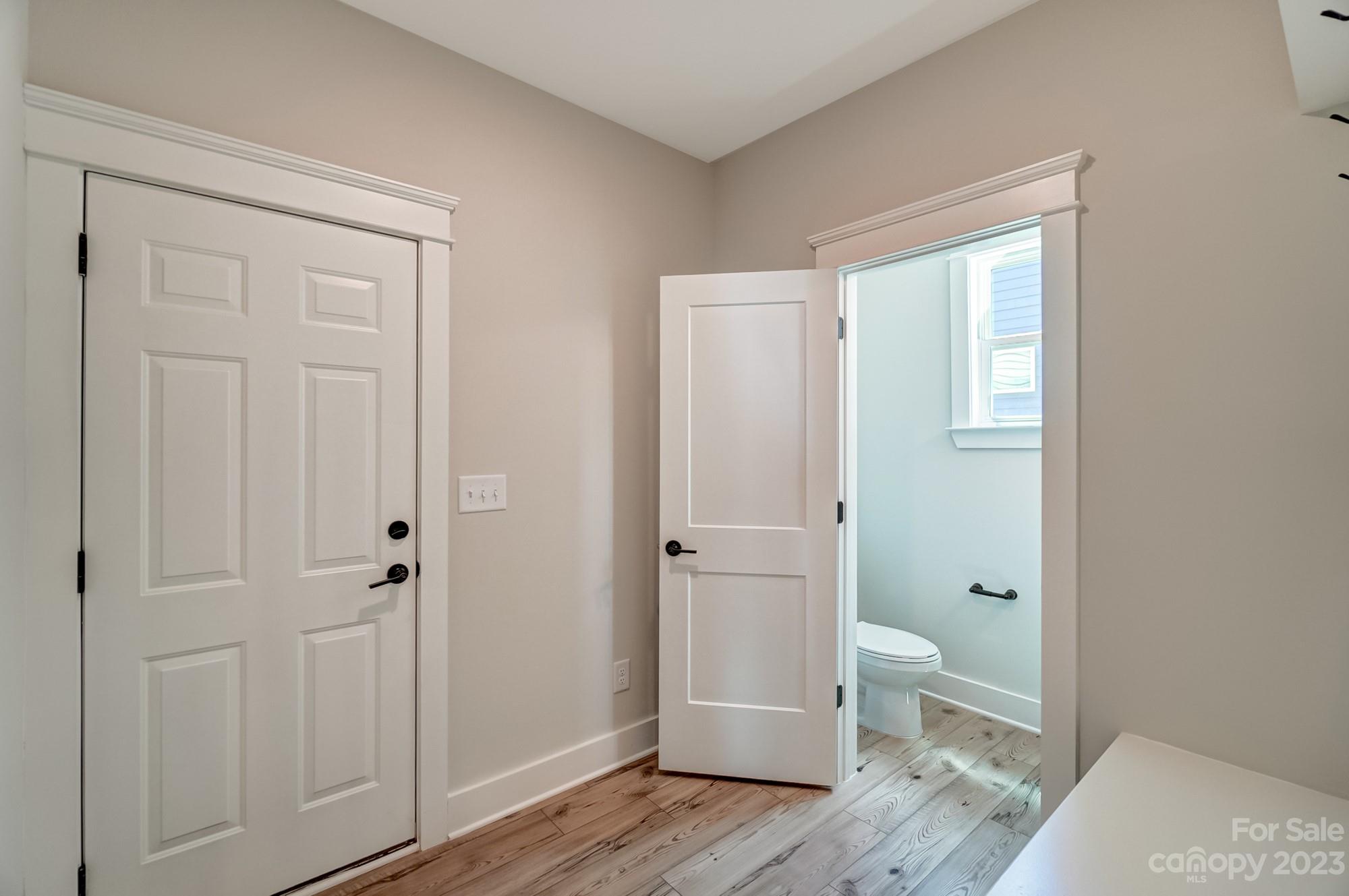 Robinson Oaks - Residential