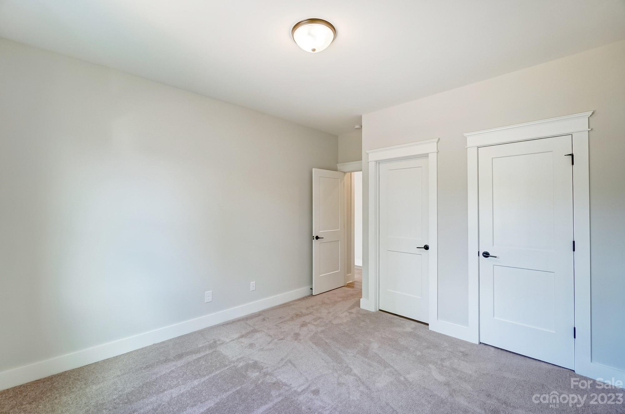 Robinson Oaks - Residential