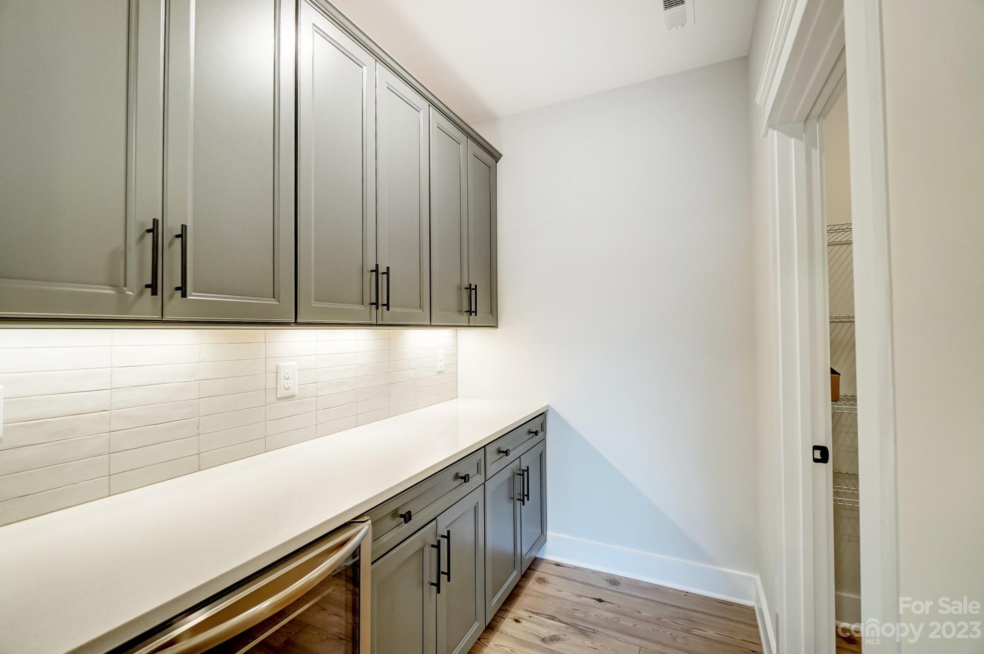 Robinson Oaks - Residential