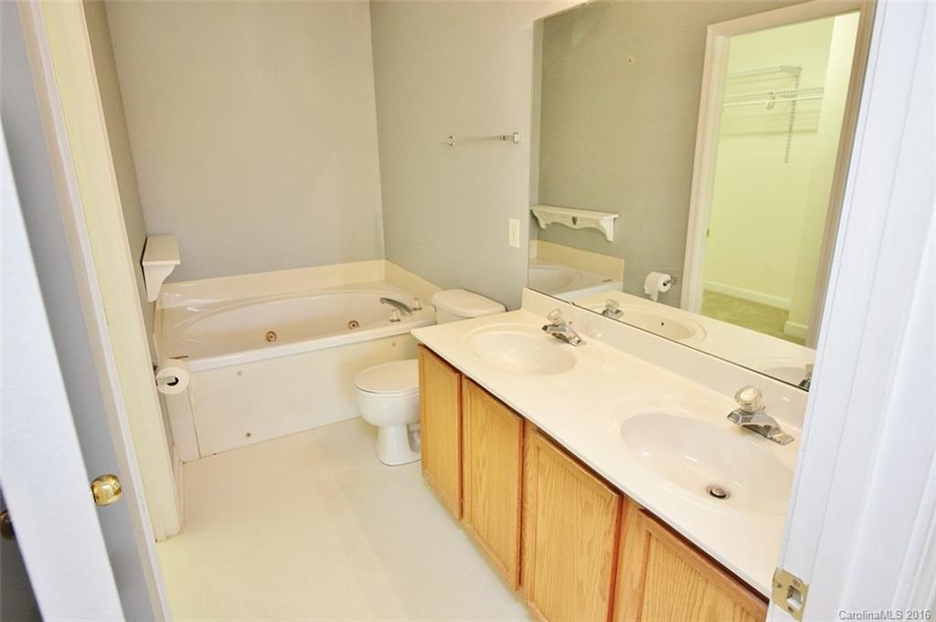 Forest Oaks - Residential