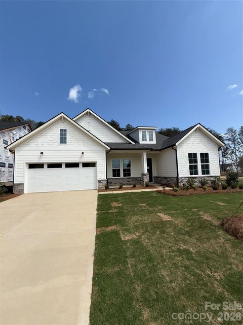 Photo of 4237 Pinekirk Drive #367, Charlotte, NC 28269 (MLS # 4364129)