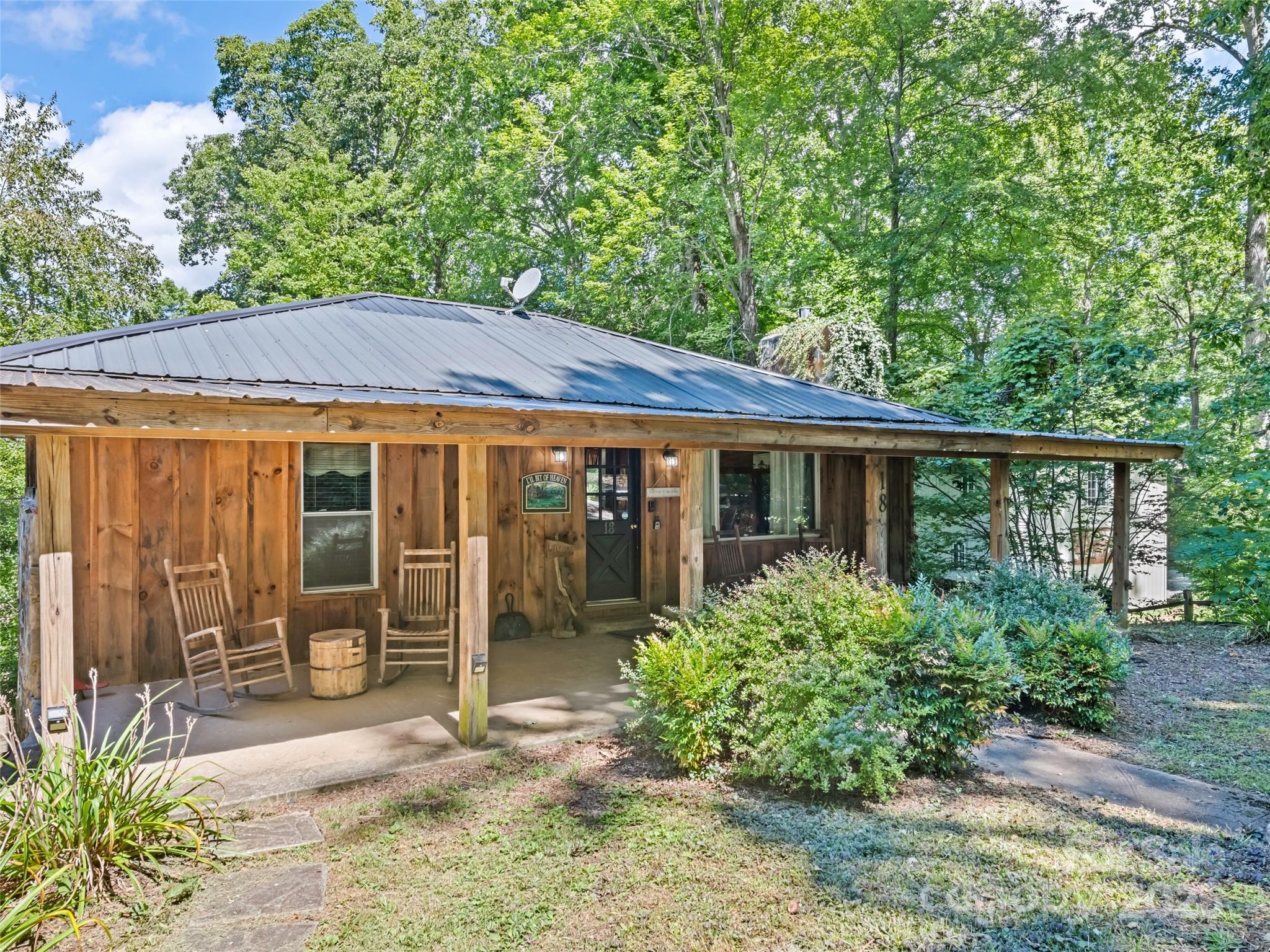 18 Oak Drive