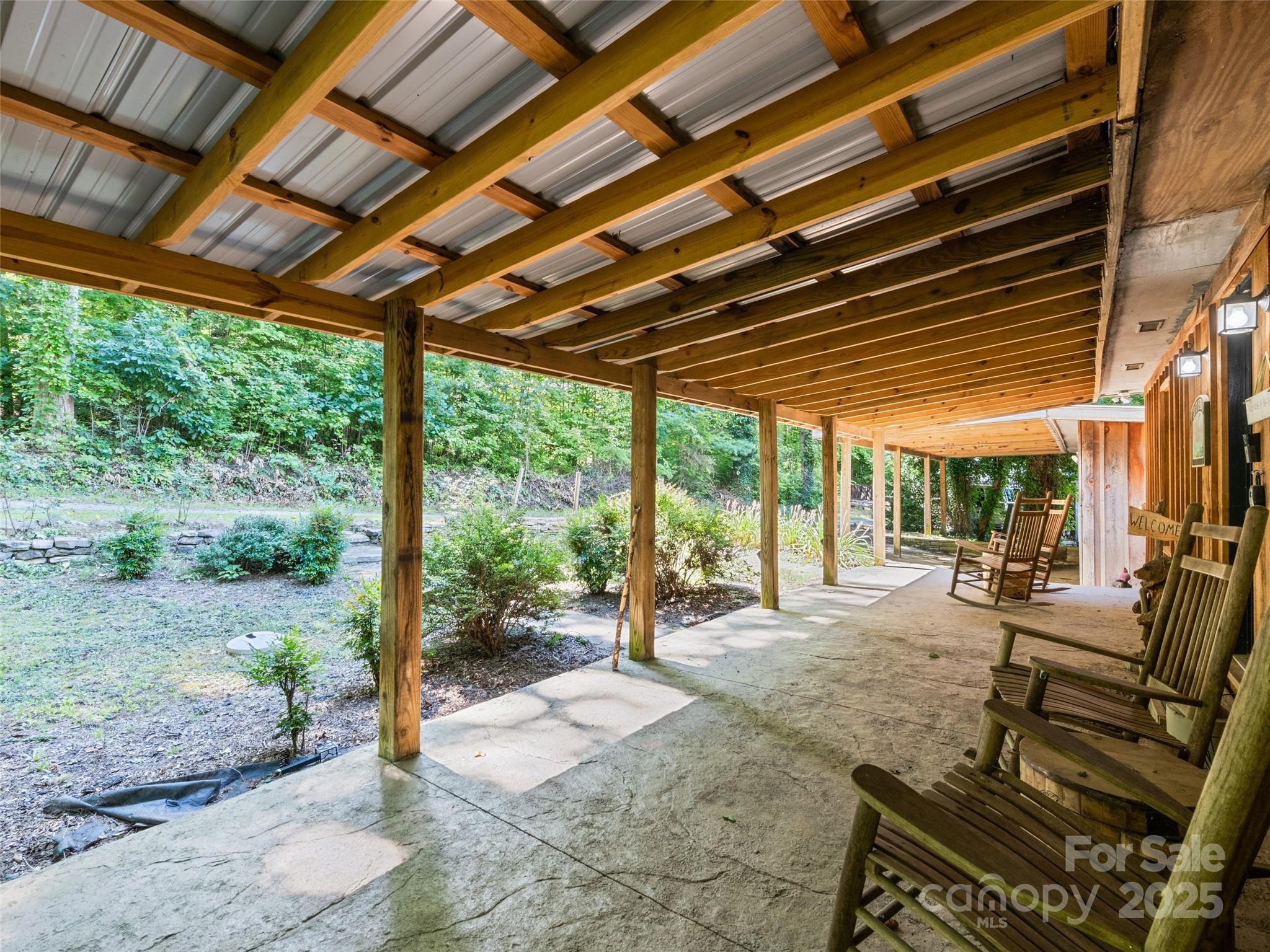 18 Oak Drive