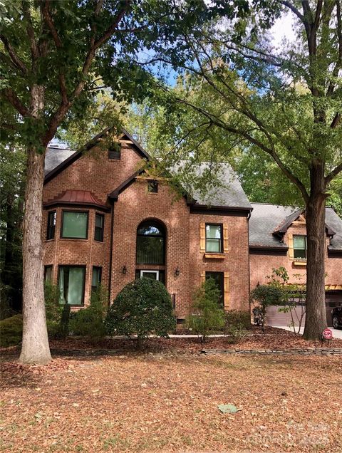 7720 Pickering Drive Charlotte NC 28213