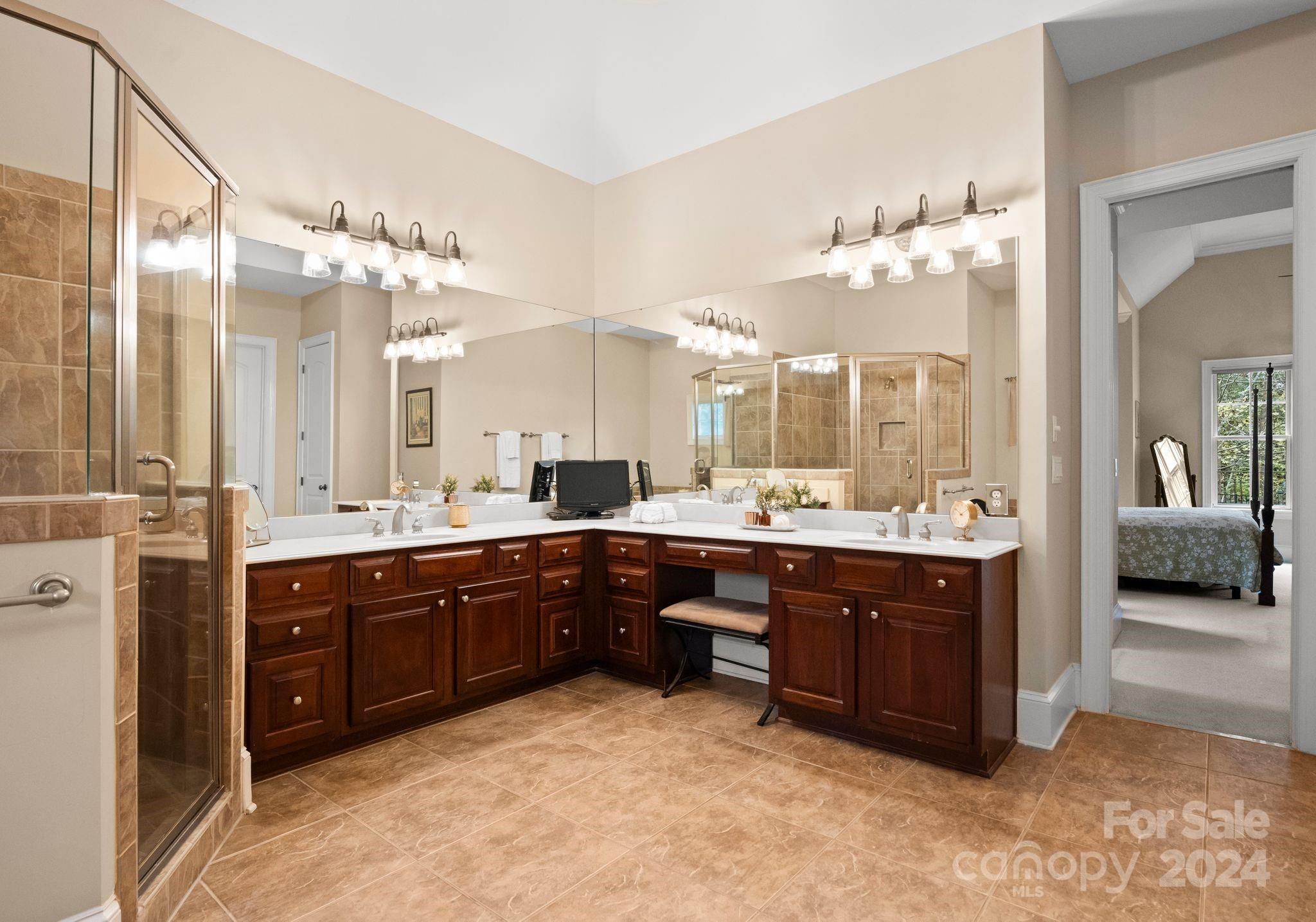 Longview - Residential