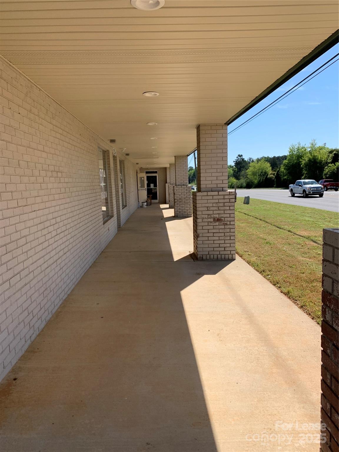 1327 NC Hwy 24/27 Highway