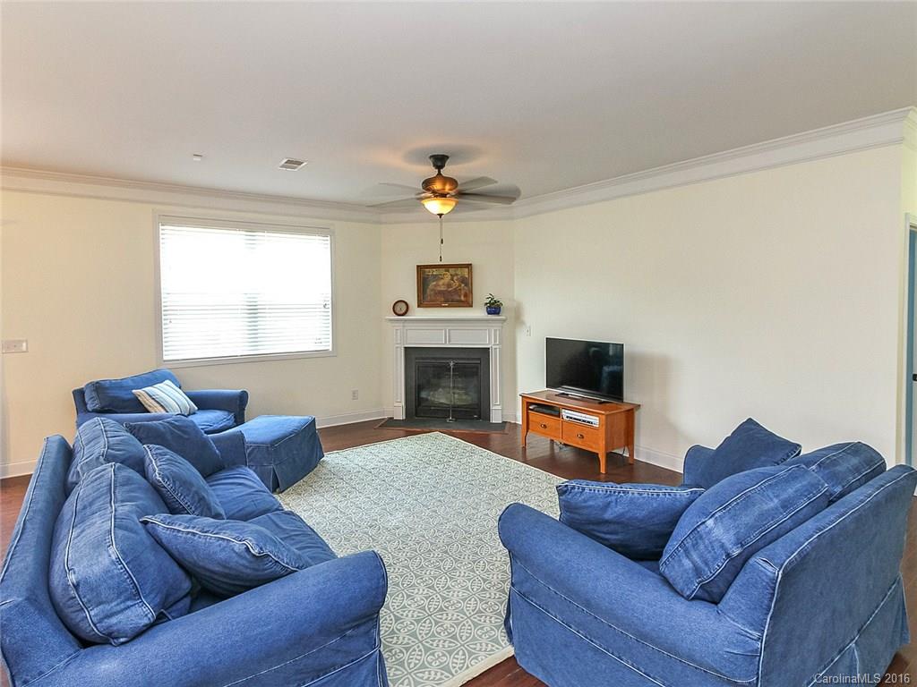 Lakebridge - Residential