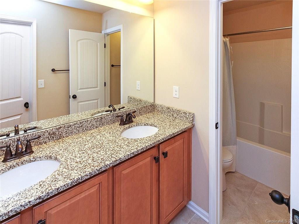 Lakebridge - Residential