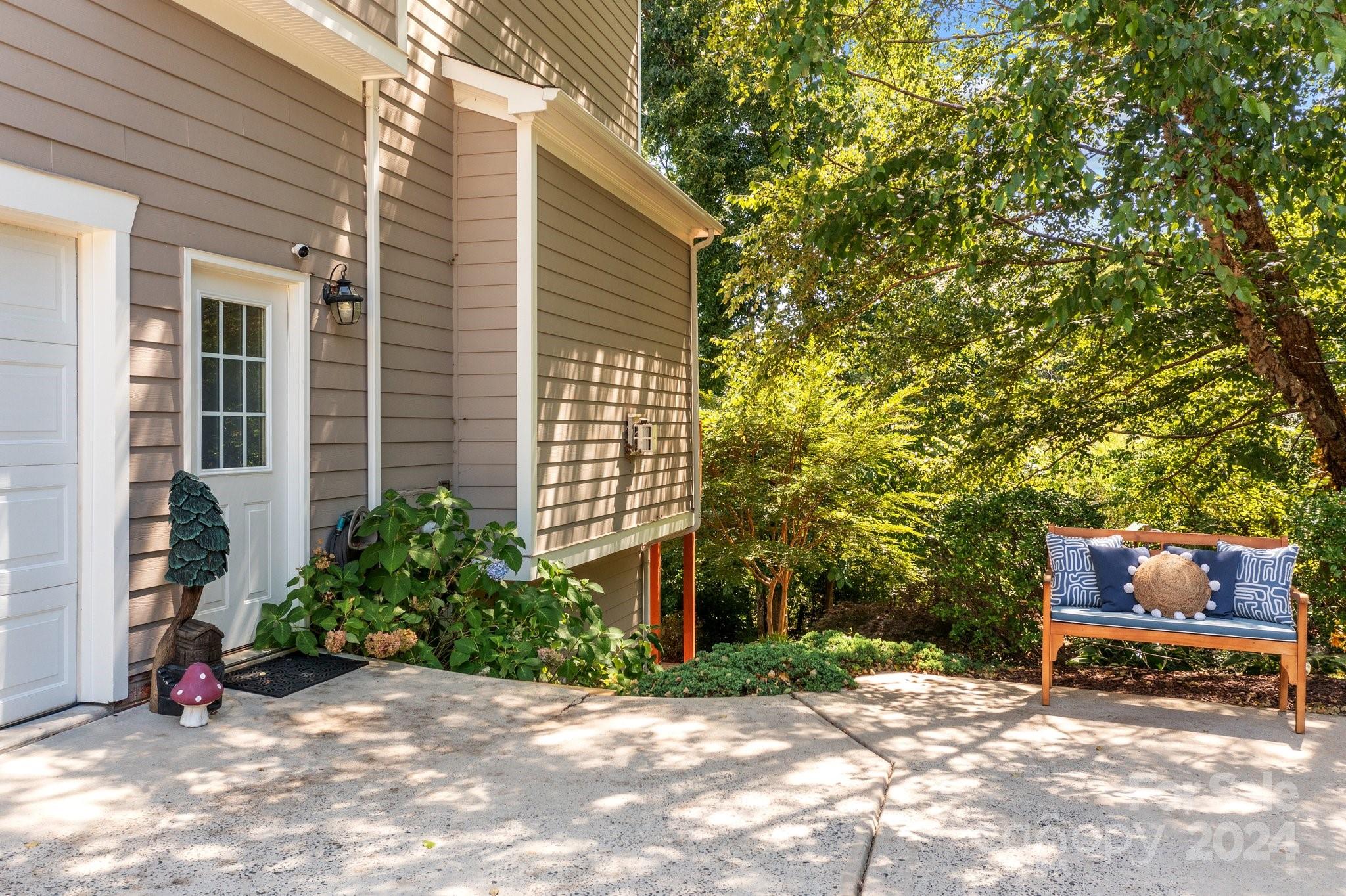 Latta Springs - Residential
