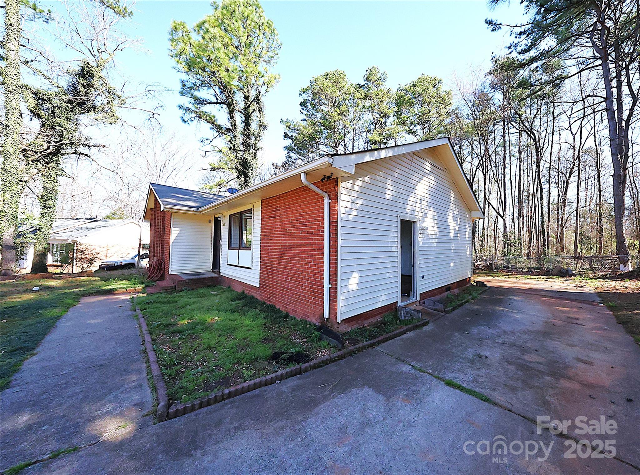 6245 Snowcrest Court