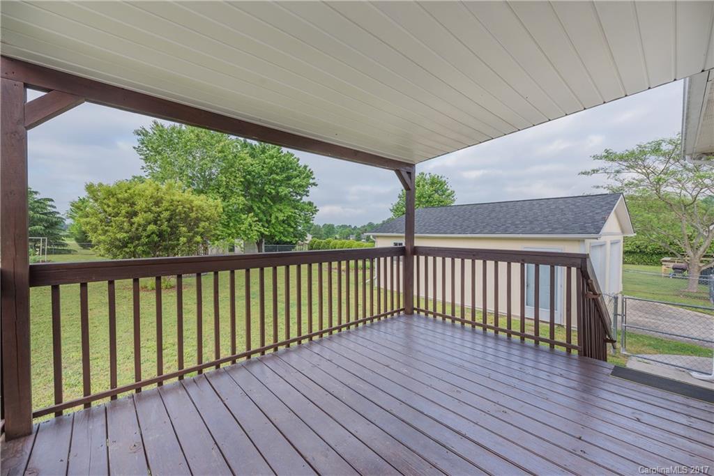 Quail Lakes - Residential