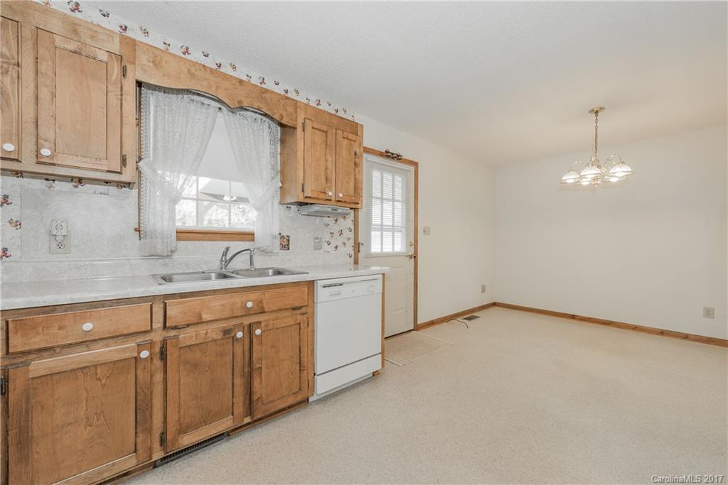 Quail Lakes - Residential