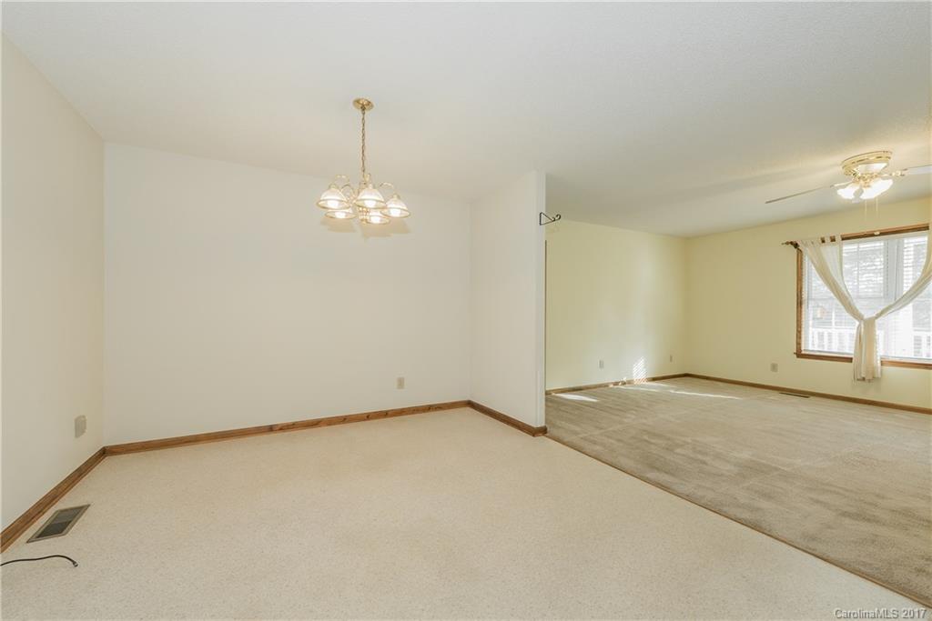 Quail Lakes - Residential