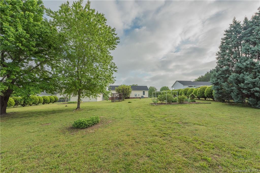 Quail Lakes - Residential