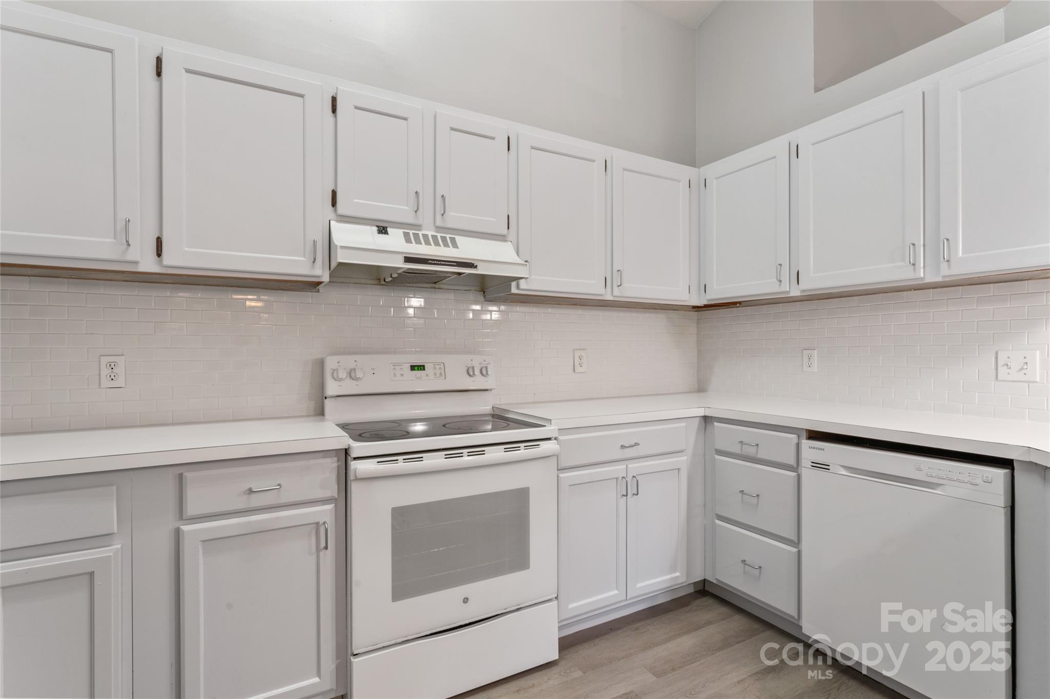 Lynton Place - Residential