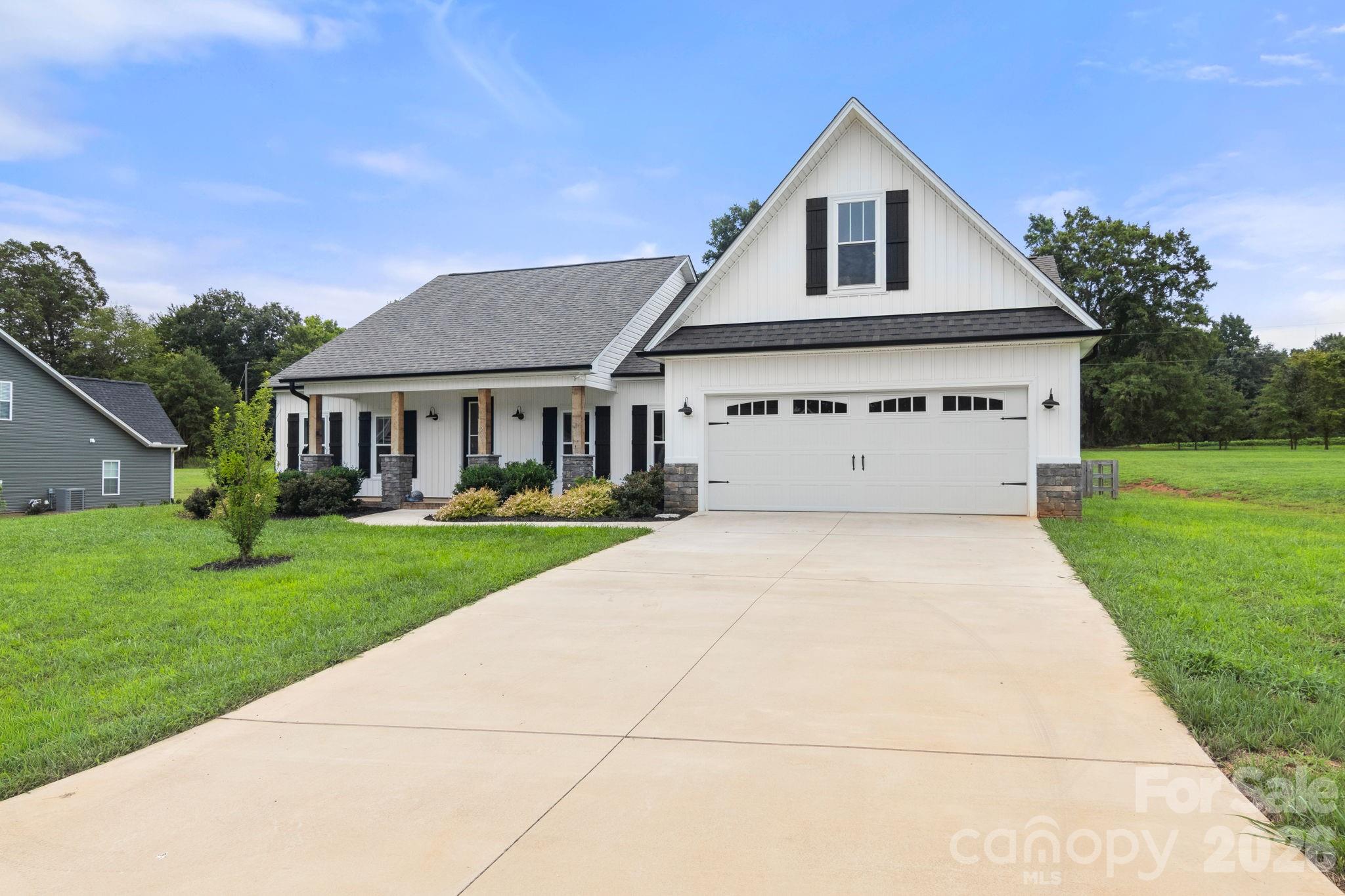 290 Dorothy Drive