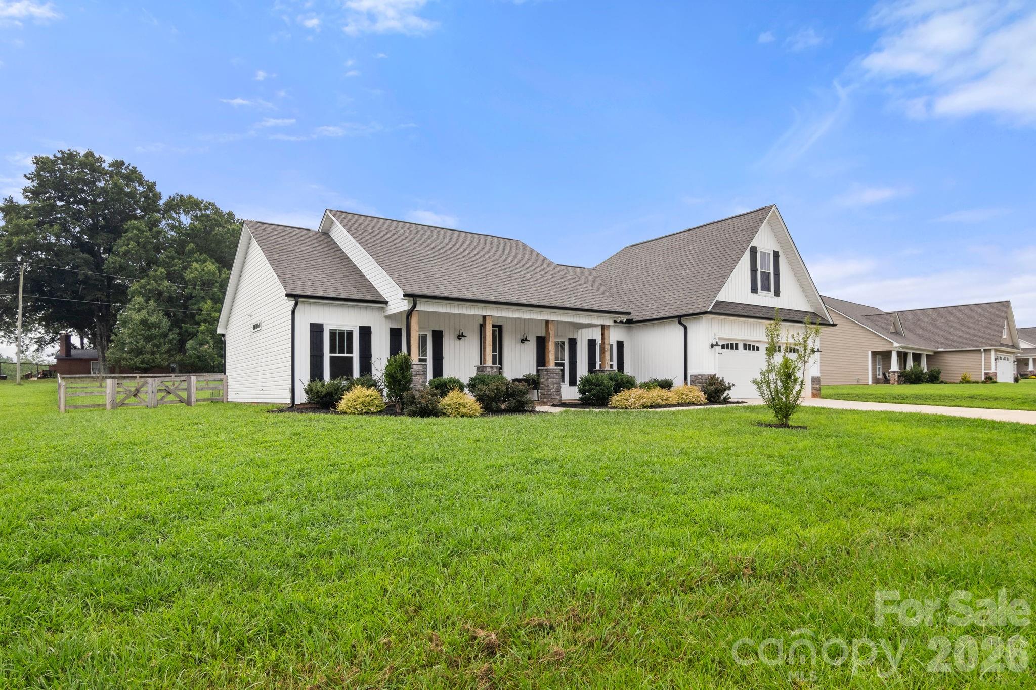 290 Dorothy Drive