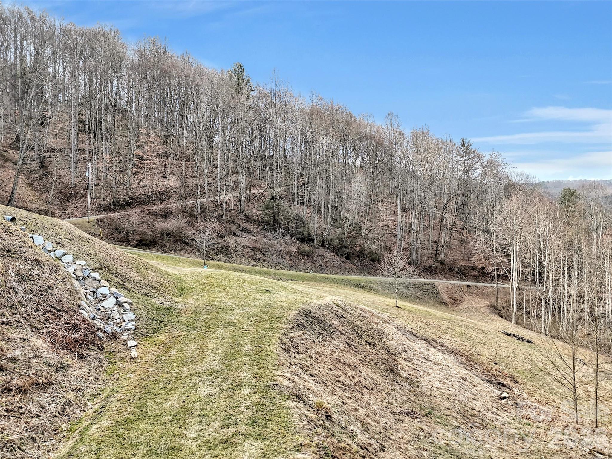 000 Seay Mountain Road