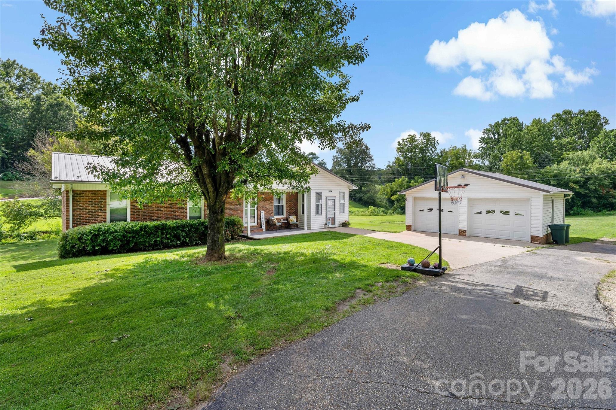 204 Quail Hollow Road