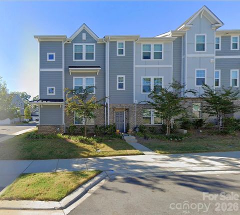 Photo of 2616 Greenmarket Drive, Charlotte, NC 28217 (MLS # 4382205)