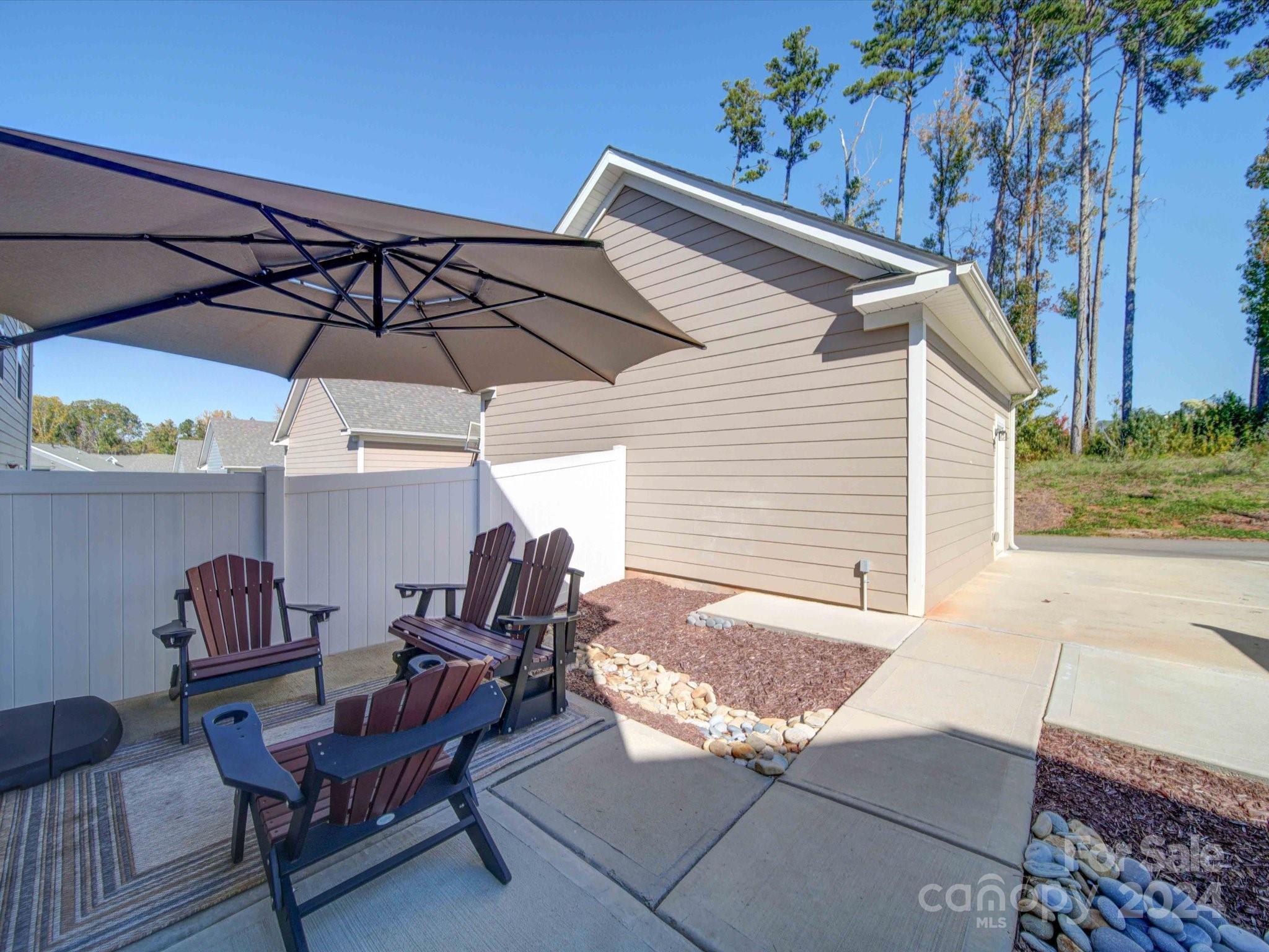 Laurel Walk - Residential