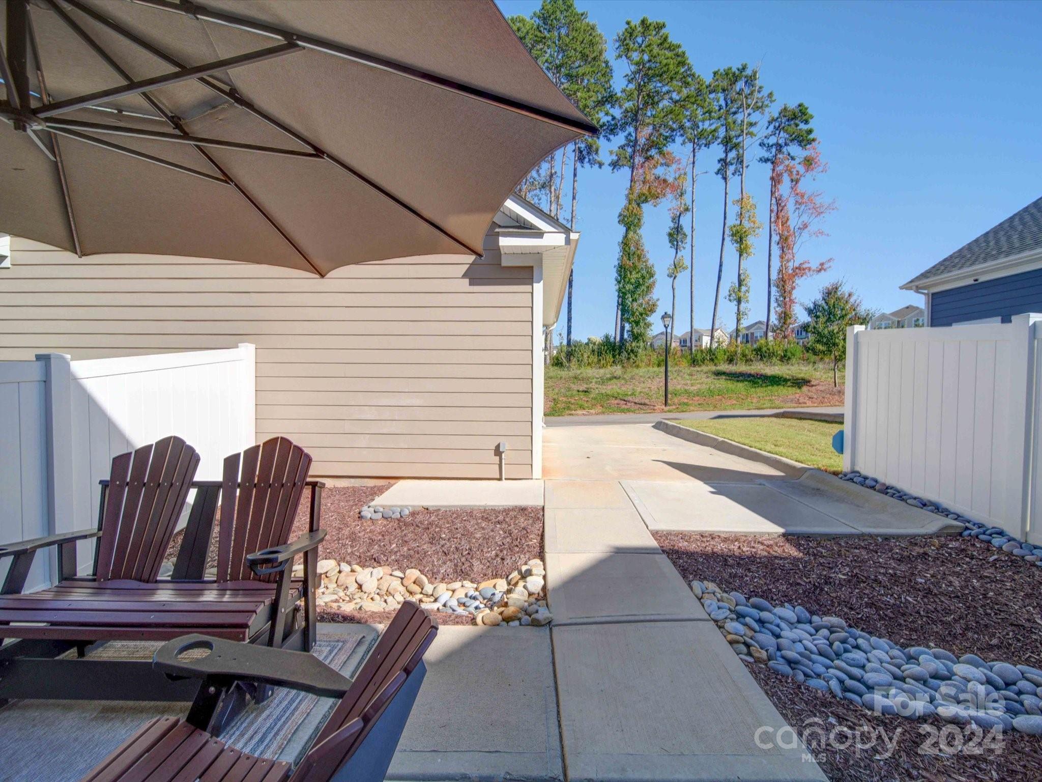 Laurel Walk - Residential