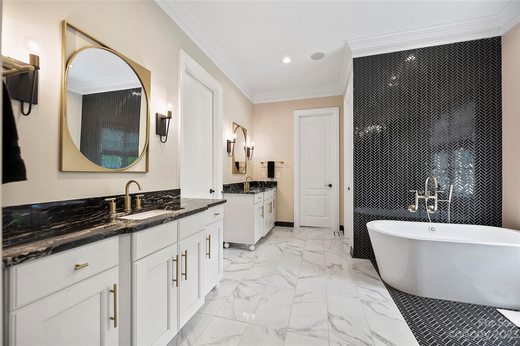 Myers Park - Residential