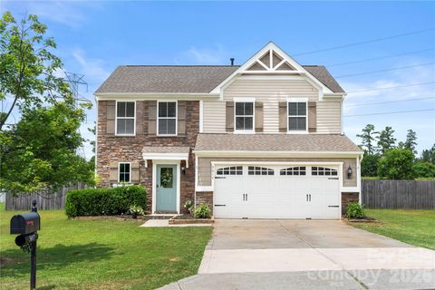 Photo of 3017 Rhododendron Place, Clover, SC 29710 (MLS # 4394093)