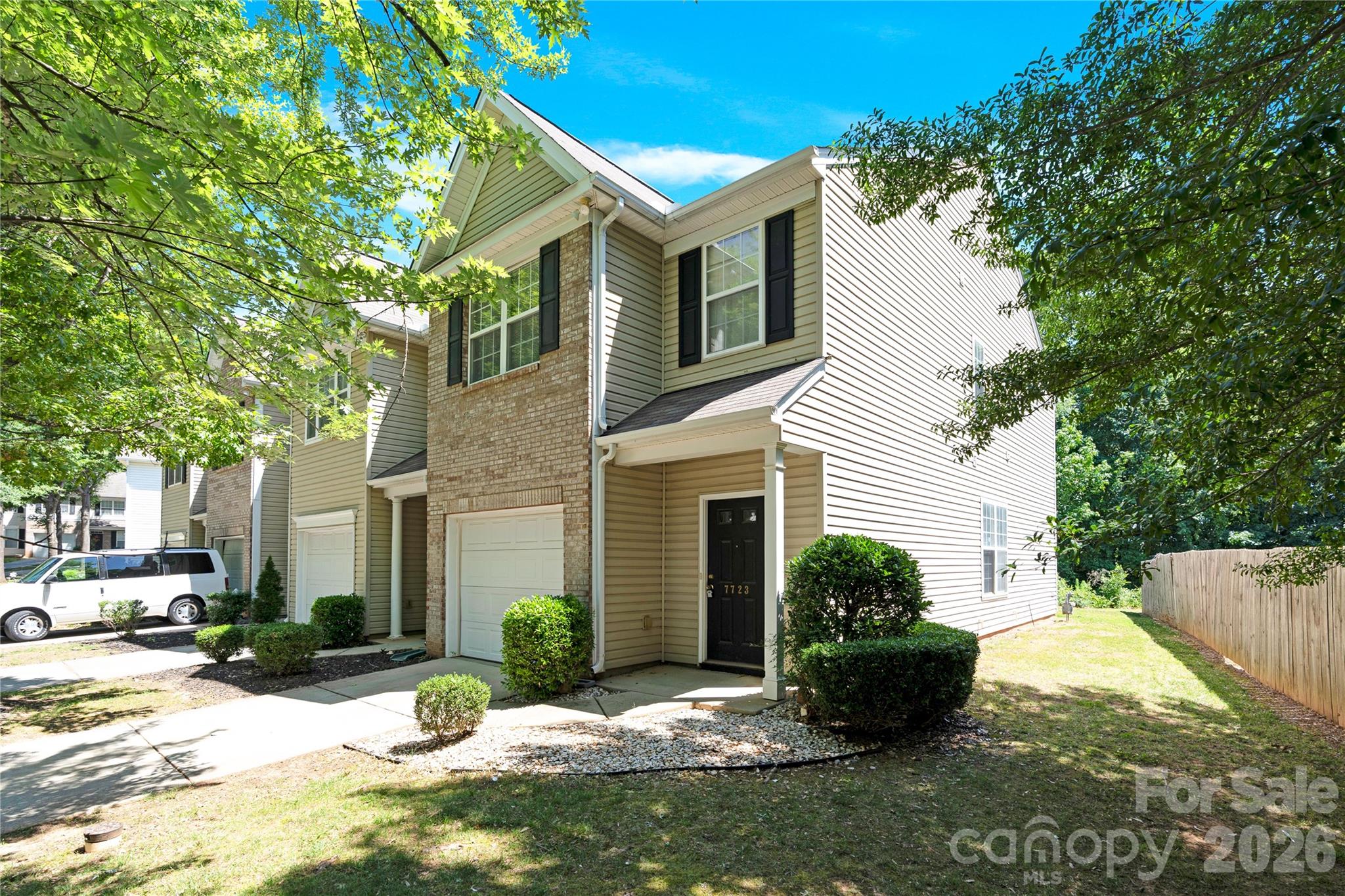 7723 Abigail Glen Drive