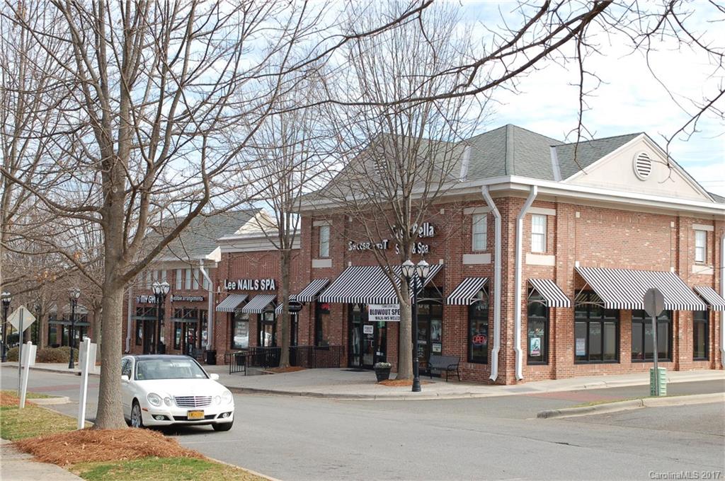 Regency Park Lake Norman - Residential