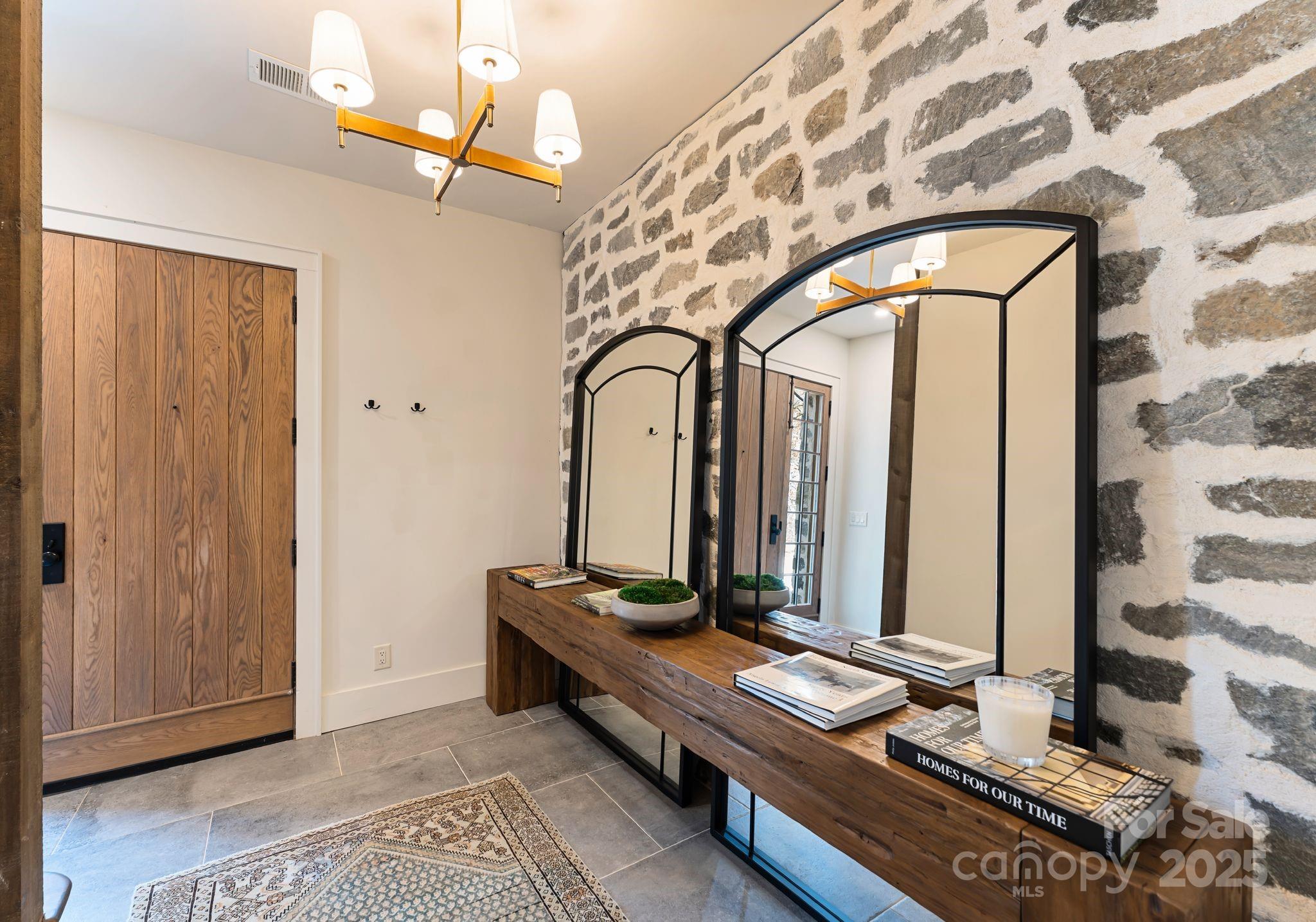 Highland Falls Country Club - Residential