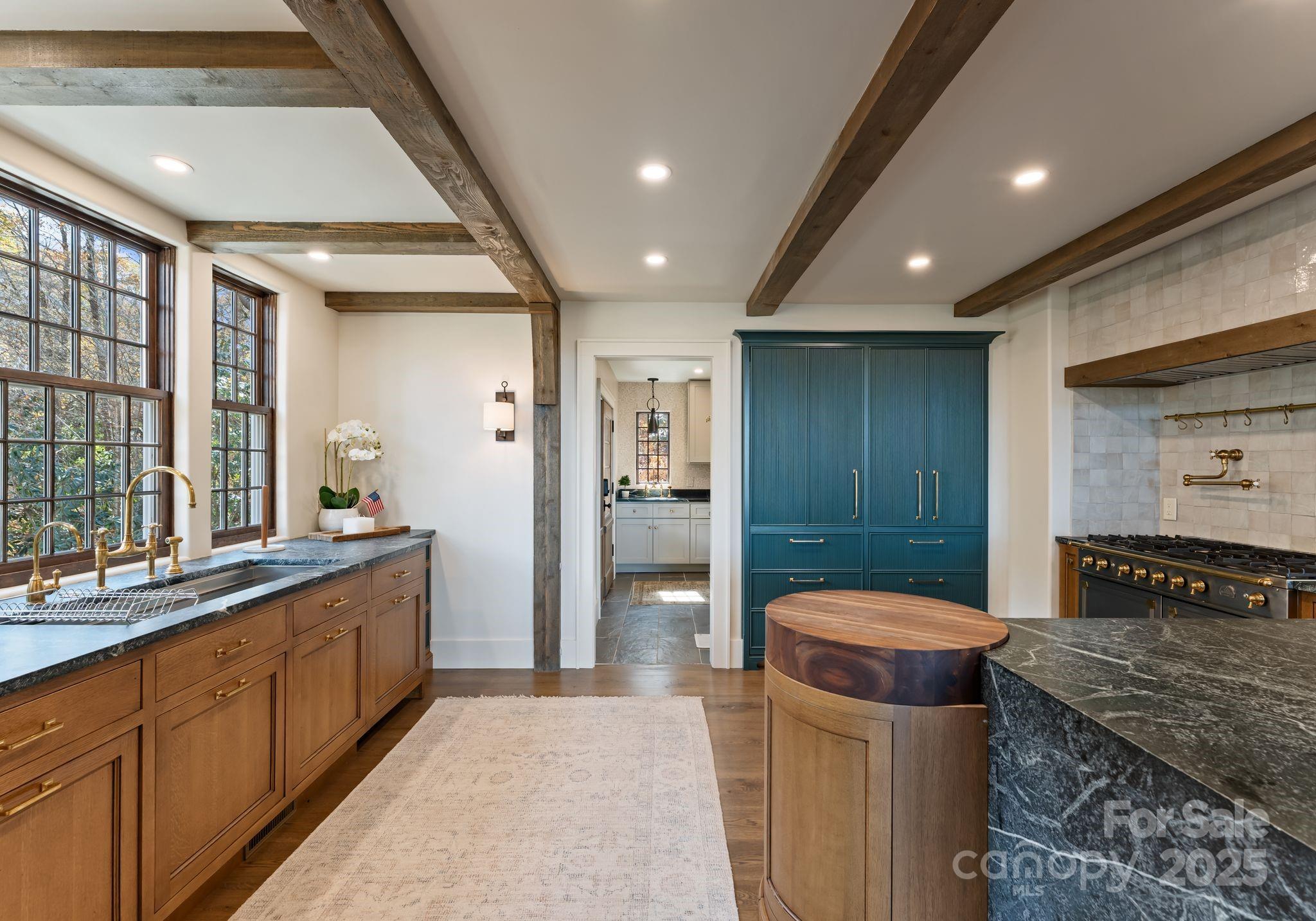 Highland Falls Country Club - Residential