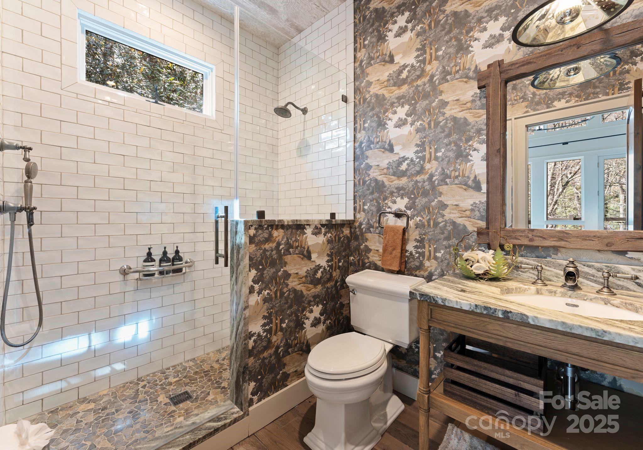 Highland Falls Country Club - Residential