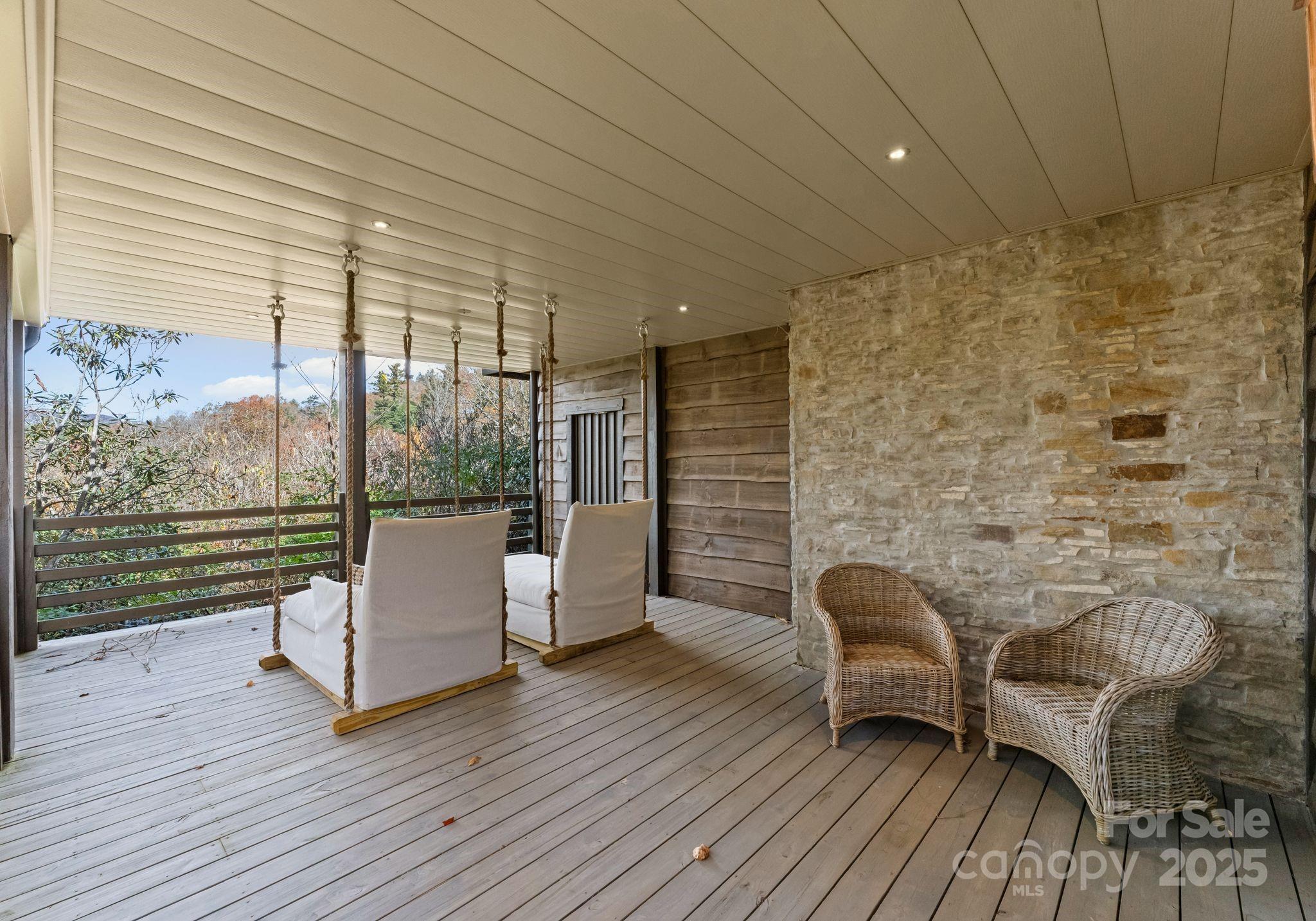 Highland Falls Country Club - Residential