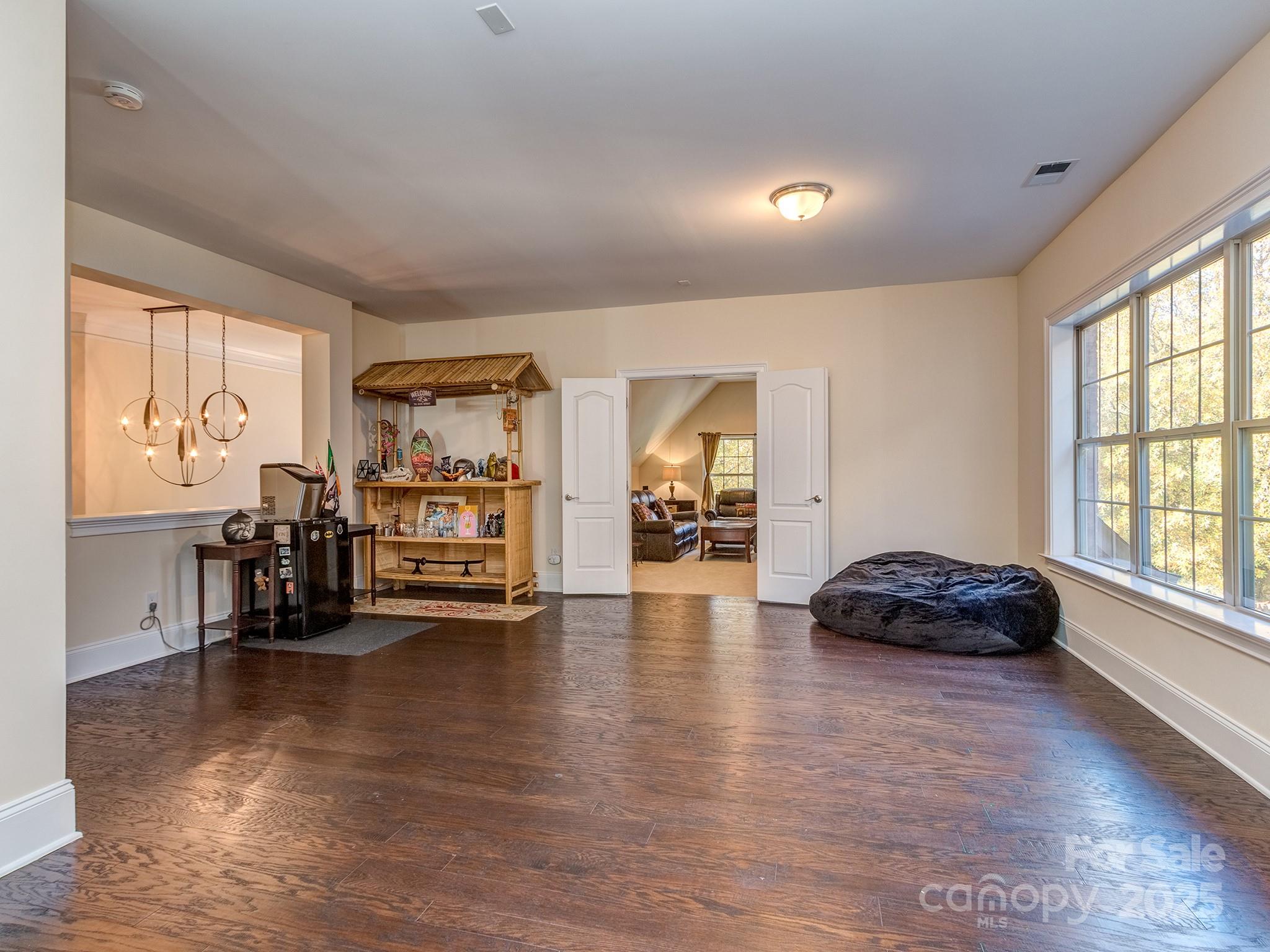 Enclave - Residential