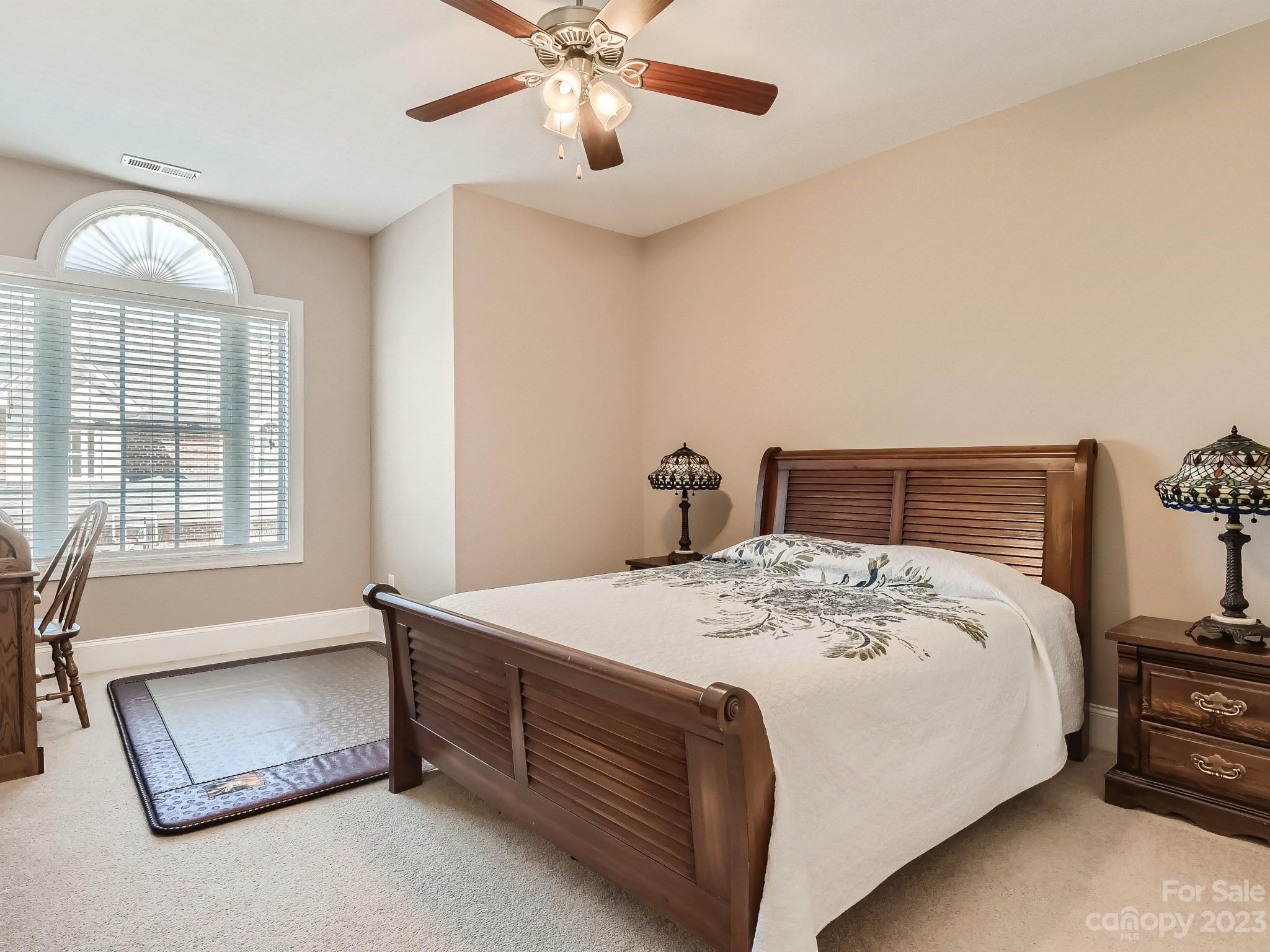 Beacon Knoll Villas - Residential