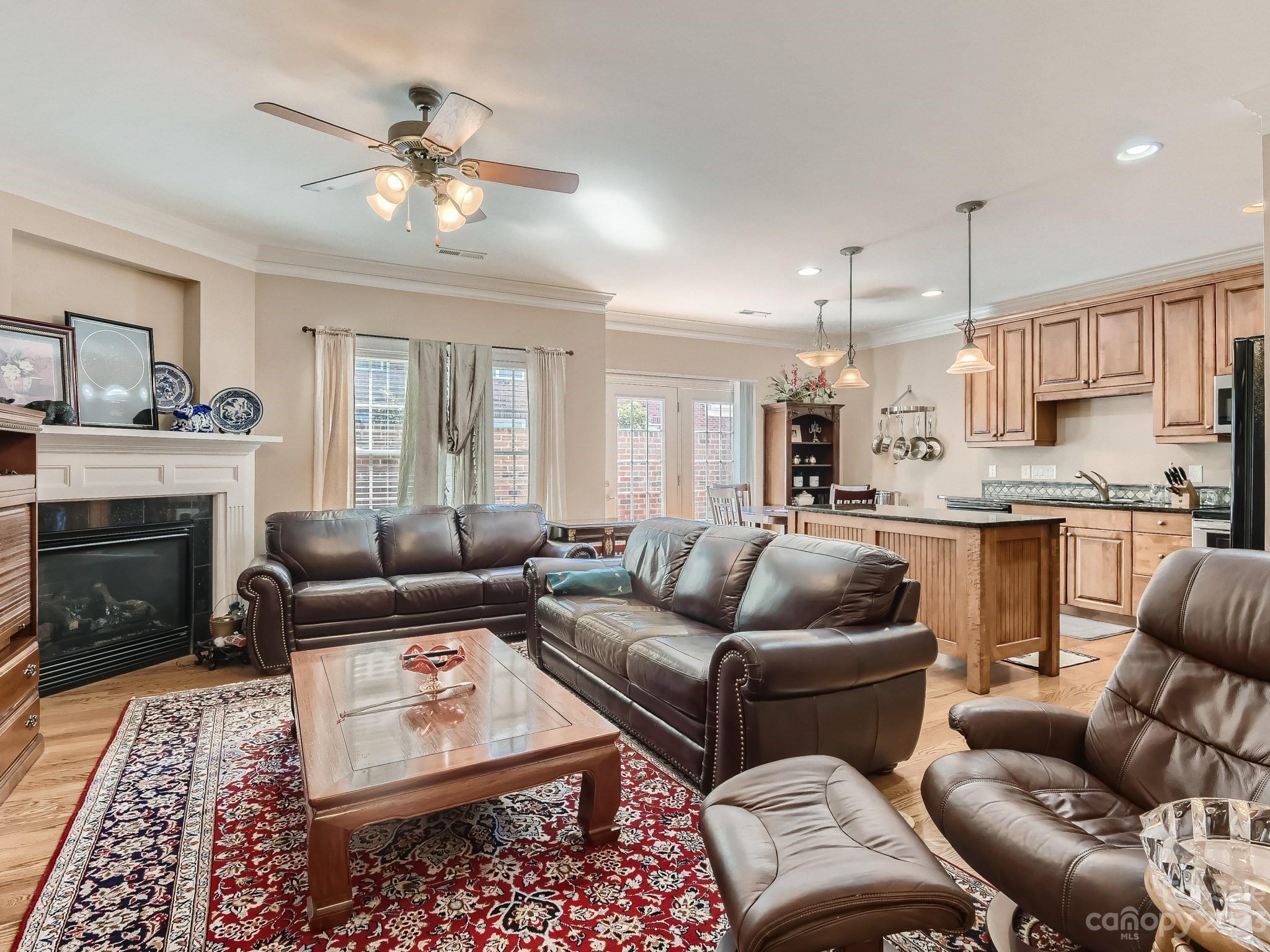 Beacon Knoll Villas - Residential